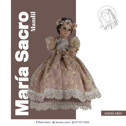 Vestido Divina Infantita con accesorios modelo  Mandil